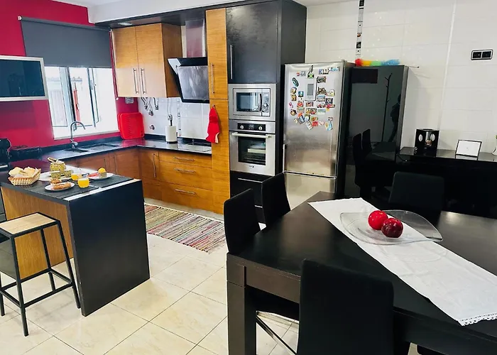 Nene House - Casa De By Ferias Em Figueira Nyaraló *