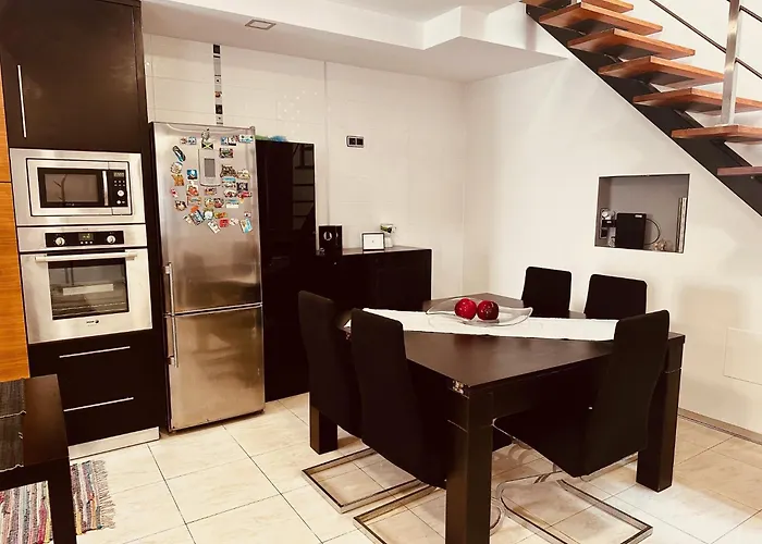 Nyaraló Nene House - Casa De By Ferias Em Figueira *